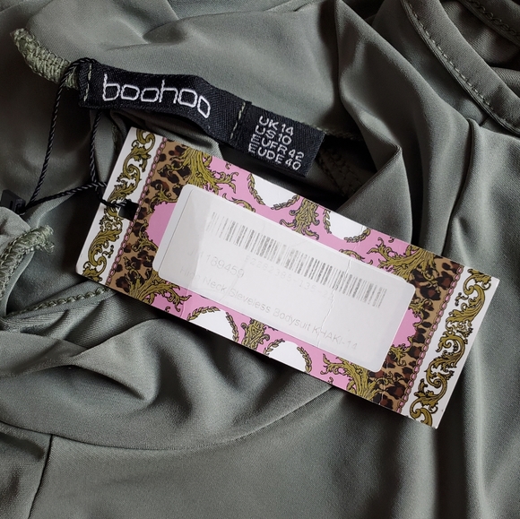 NWT High Neck Sleeveless Bodysuit - Picture 3 of 3